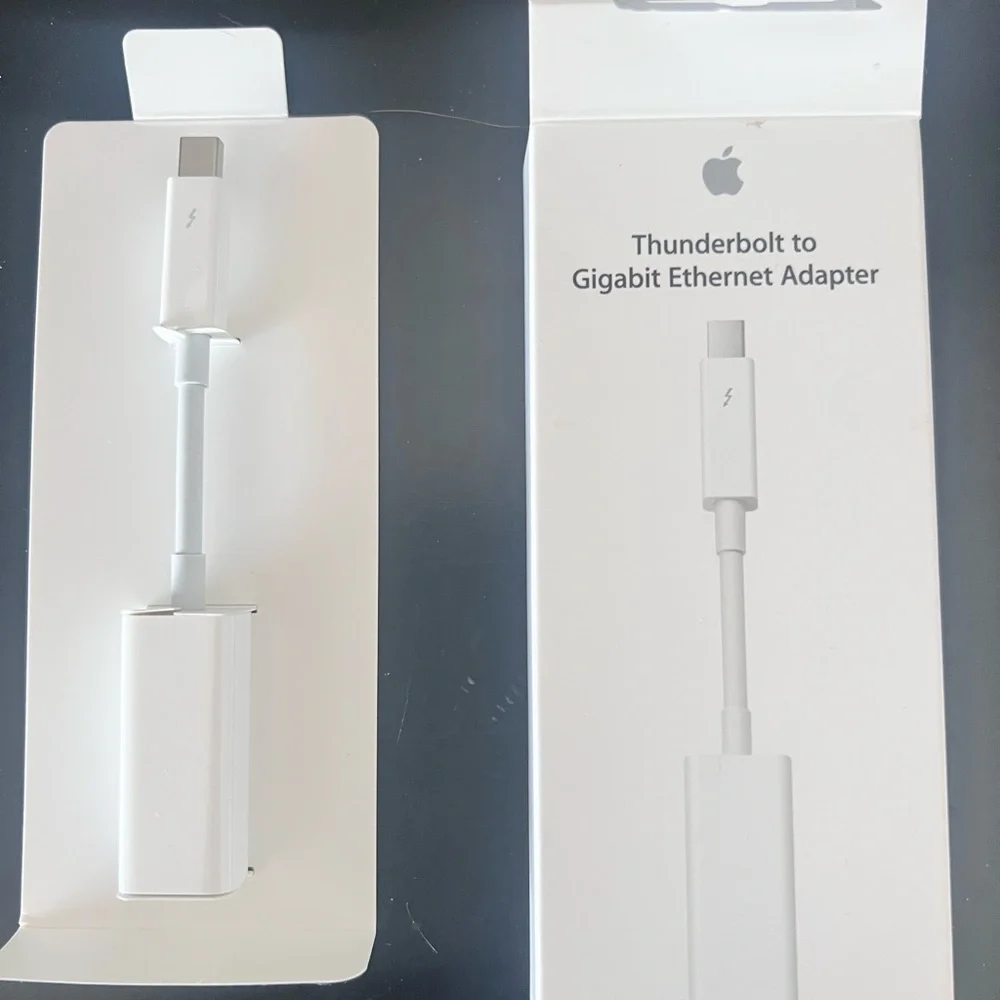 Apple Thunderbolt to Gigabit Ethernet Adapter - White